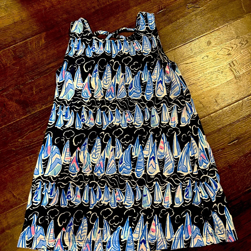 100% authentic kids Lilly Pulitzer Kristen dress. Very gently worn. Size xs 2-3.